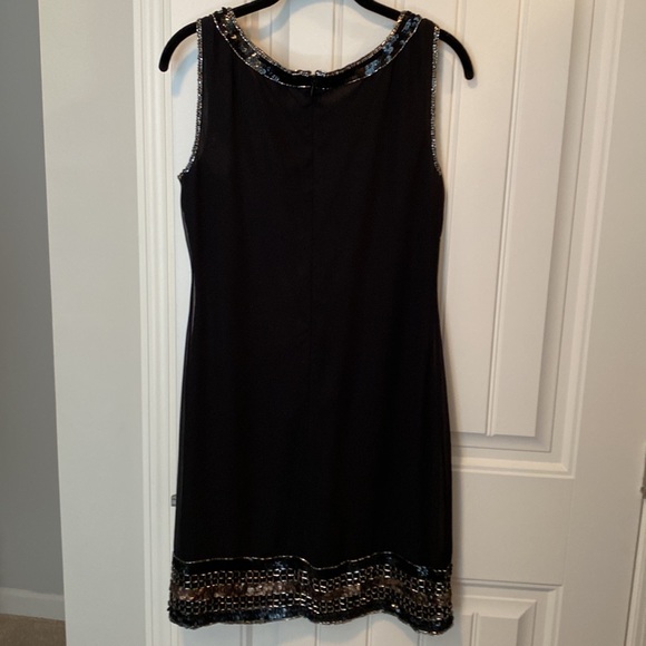 Like new black dress - Picture 5 of 5